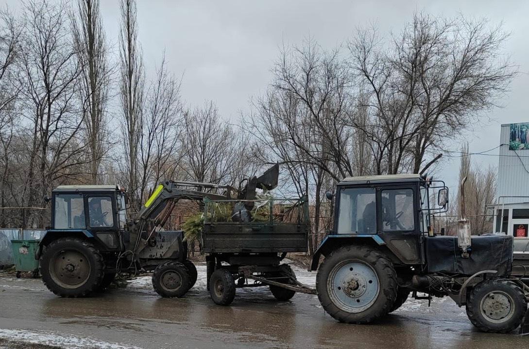Работы по благоустройству Новопушкинского МО продолжаются..