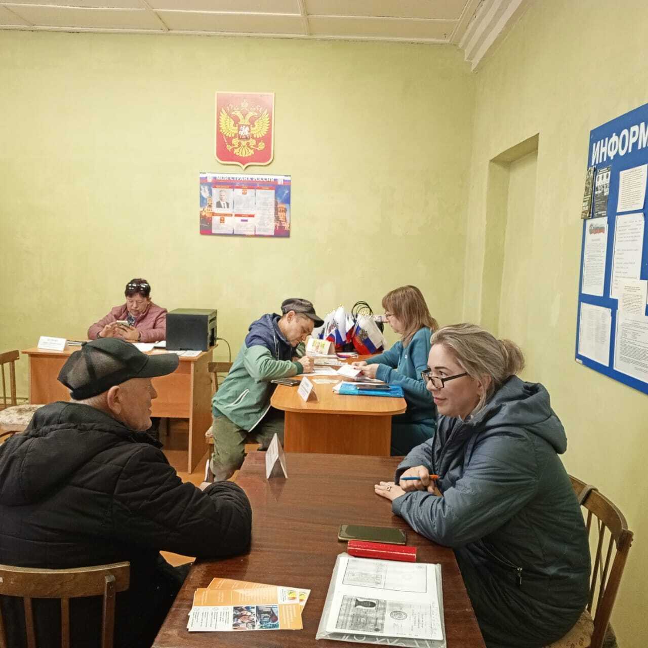в п. Анисовский состоялся выездной прием.