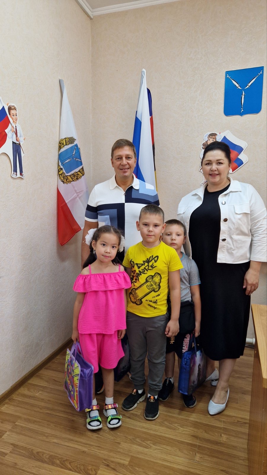 &quot;Собери ребёнка в школу&quot;.